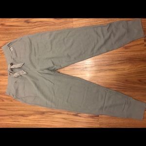 Brand new Victoria secret joggers 🔴GRAY ONLY🔴